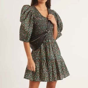 Sea NY Lilly Puff Sleeve Smocked Dress in Black, size Small